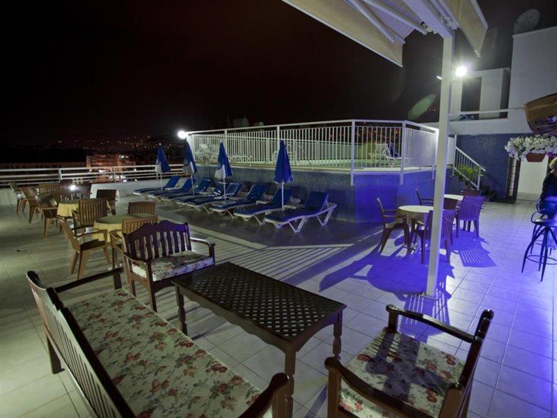 Kleopatra Aytur Apart Hotel Alanya Buitenkant foto