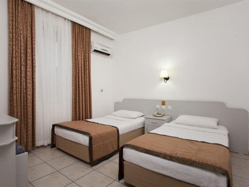 Kleopatra Aytur Apart Hotel Alanya Buitenkant foto