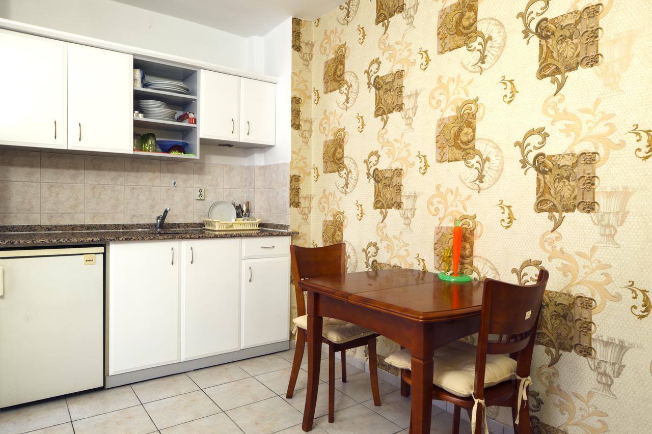 Kleopatra Aytur Apart Hotel Alanya Buitenkant foto