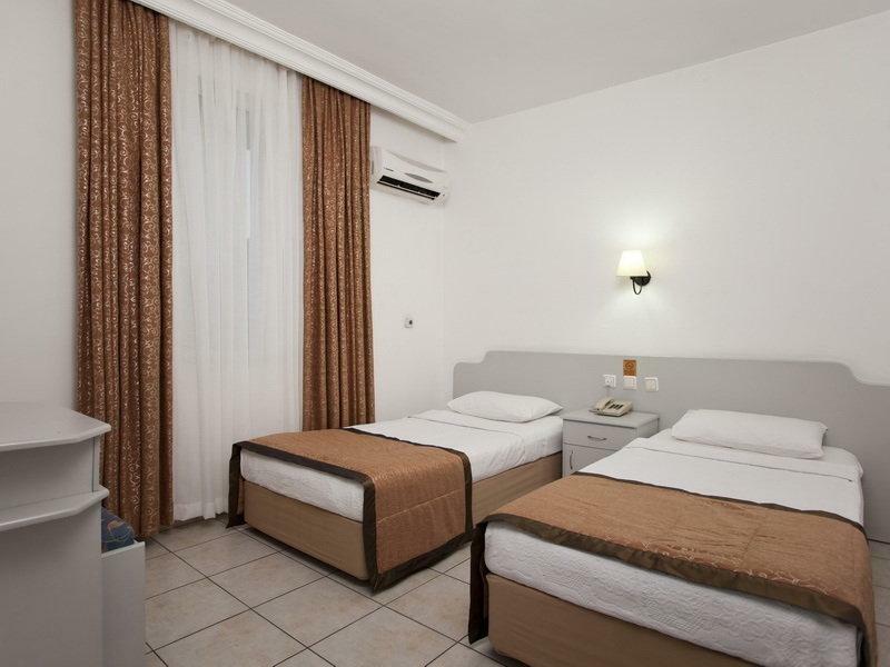 Kleopatra Aytur Apart Hotel Alanya Buitenkant foto